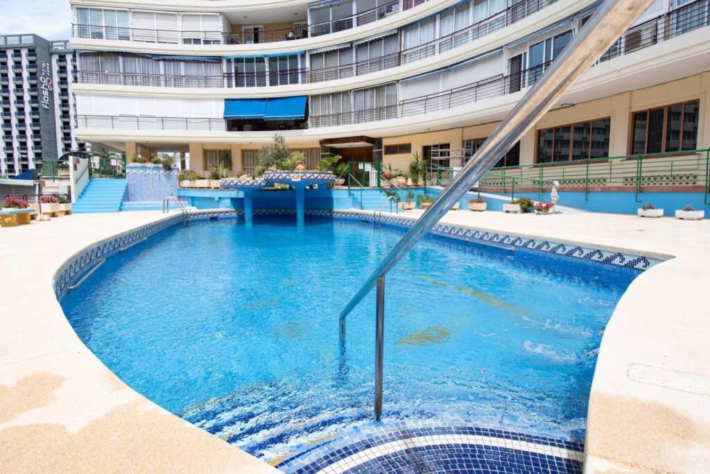 Apartamento Entero A 1 Minuto De La Playa Benidorm Exterior photo